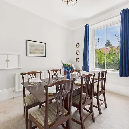 Host & - Thorneville House