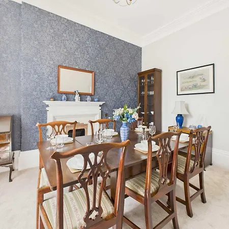 Host & - Thorneville House Vakantiehuis